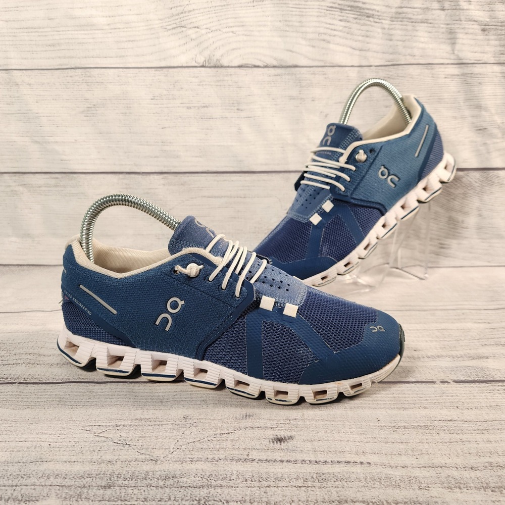 On Running Cloud Womens 7.5 Navy Blue White Athletic Running Shoes Sneakers